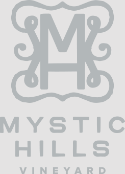Mystic Hills Requiēs Logo